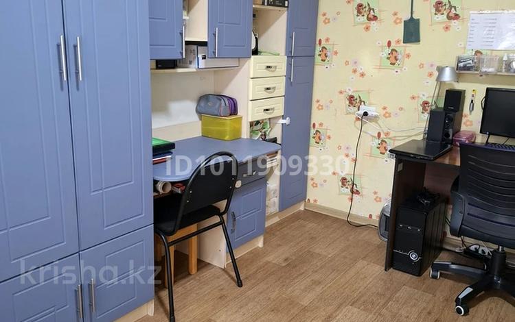 3-комнатная квартира · 60 м² · 1/3 этаж, мкр Кемел (Первомайское) — За Магнумом на капчагайской трассе за 40 млн ₸ в Алматы, Жетысуский р-н — фото 2