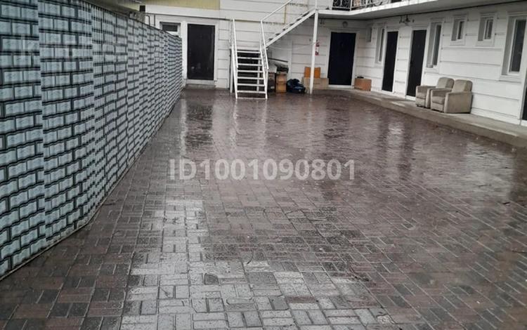 2-комнатная квартира · 70 м² · 2/2 этаж, Магаданская 92 за 200 000 ₸ в Алматы, Алатауский р-н — фото 16