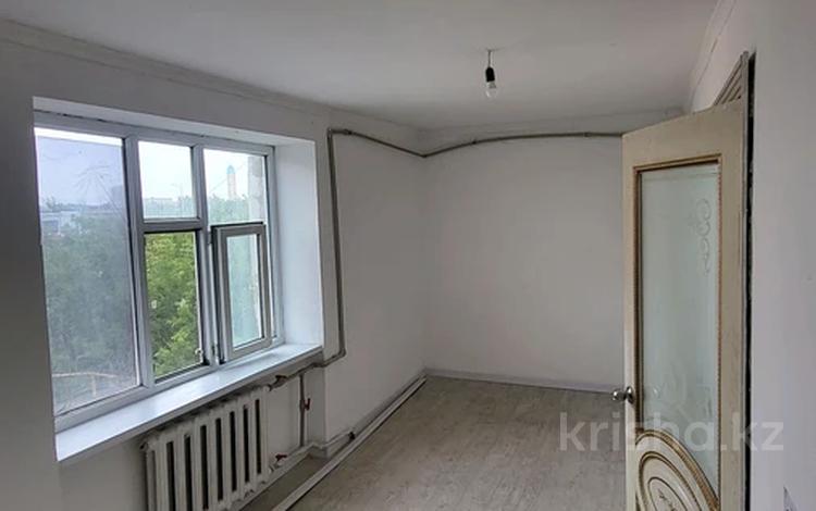 2-комнатная квартира · 40 м² · 3/3 этаж, Айтеке Би 10 — Рядом рембыт техника за 100 000 ₸ в  — фото 2