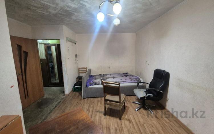 2-комнатная квартира · 43 м² · 1/5 этаж, мкр Новый Город, мкр Новый Город, улица Лободы 34 за 13 млн ₸ в Караганде, Казыбек би р-н — фото 2
