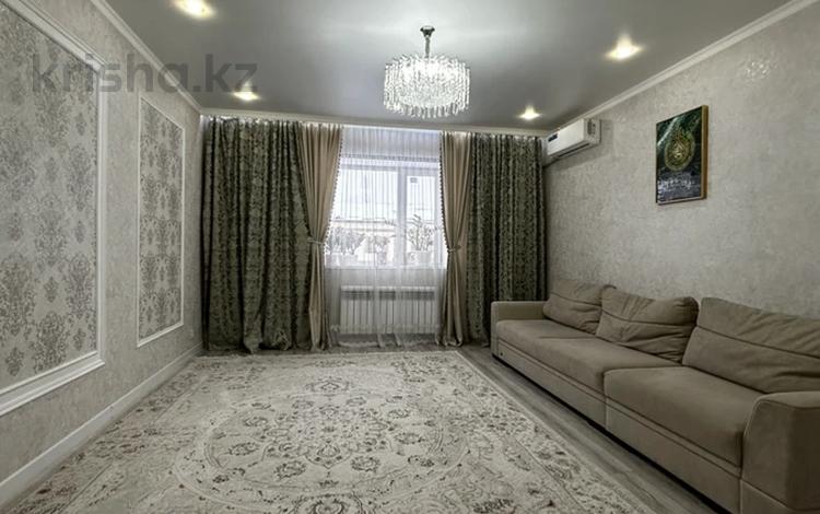 2-бөлмелі пәтер · 80 м² · 3/3 қабат, мкр Астана, Бисена Жумагалиева 17, бағасы: 29 млн ₸ в Уральске — фото 2