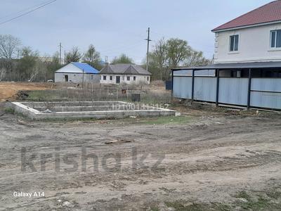 Участок · 4 сотки, мкр Строитель за 4 млн ₸ в Уральске