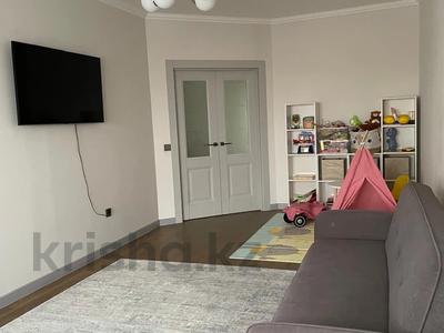 2-бөлмелі пәтер · 70.3 м² · 5/13 қабат, Есенова 160/3, бағасы: 53 млн ₸ в Алматы, Жетысуский р-н