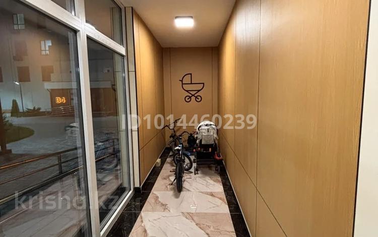 1-комнатная квартира · 41.5 м² · 9/9 этаж, мкр Тараз, Байтерекова 2б — Рыскулова за 300 000 ₸ в Шымкенте, Аль-Фарабийский р-н — фото 2