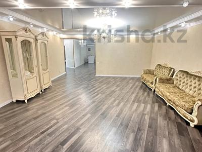 4-комнатная квартира · 156 м² · 10/16 этаж, мкр Новый Город, Абая 61/2 за 45 млн ₸ в Караганде, Казыбек би р-н