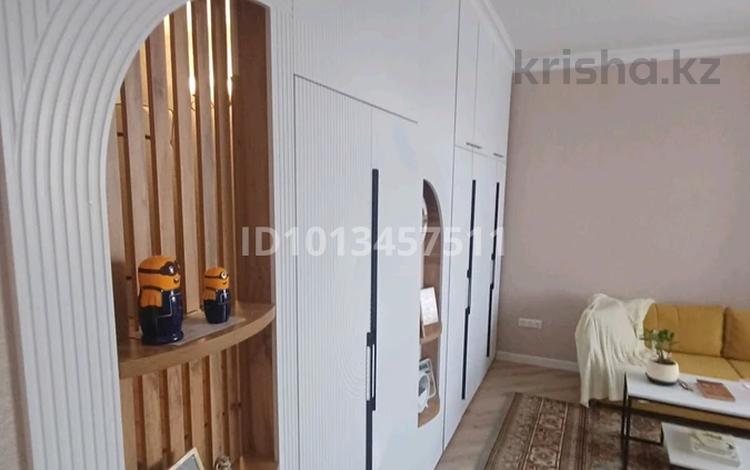 1-комнатная квартира · 53 м² · 7/10 этаж, А. Бокейханова за 300 000 ₸ в Астане, Есильский р-н — фото 5