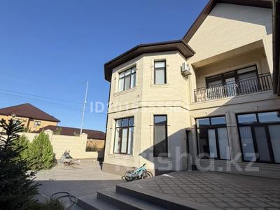 Отдельный дом · 6 комнат · 499 м² · 9 сот., мкр Нурсая-3, Т.Жургенова 11 за ~ 2.5 млн ₸ в Атырау