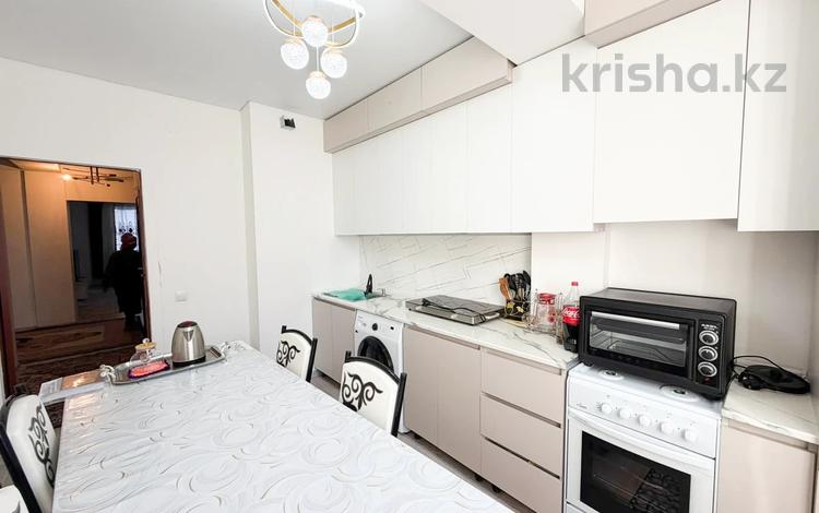 3-бөлмелі пәтер · 74 м² · 1/7 қабат, 9-й мкр, бағасы: 35 млн ₸ в Талдыкоргане, 9-й микрорайон — фото 2