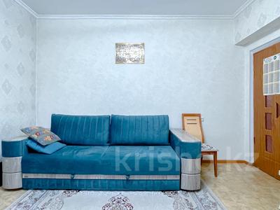 2-комнатная квартира, 52 м², 5/7 этаж, мкр Аксай-1А 6 за 30.5 млн 〒 в Алматы, Ауэзовский р-н