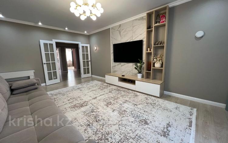 4-комнатная квартира · 123.3 м² · 2/9 этаж, проспект Аль фараби 20 за 98 млн 〒 в Костанае — фото 6