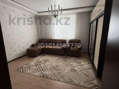 3-бөлмелі пәтер · 74 м² · 1/2 қабат, Жаңа қала ш/а., Гоголя, бағасы: 300 000 ₸ в Караганде, Казыбек би р-н