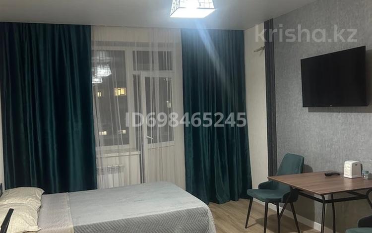 1-бөлмелі пәтер · 28 м² · 10/12 қабат, Нажмиденова 15, бағасы: 13 000 ₸ в Астане, Алматы р-н — фото 2