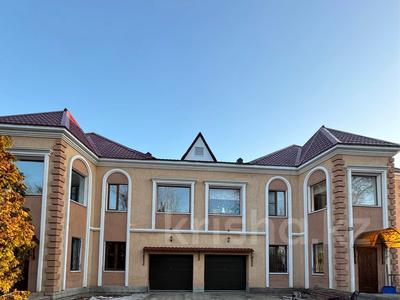 Аренда домов или дач в Западно-Казахстанской обл.: Отдельный дом · 4 комнаты · 260 м² · помесячно, Д.к Ивушка 12 за 1.3 млн 〒 Отдельный дом · 4 комнаты · 260 м² · помесячно, Д.к Ивушка 12 за 1.3 млн 〒 в Уральске