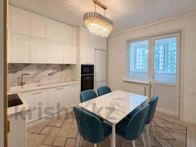 3-бөлмелі пәтер · 92 м² · 8/16 қабат, Б. Момышулы 12, бағасы: 41 млн ₸ в Астане, Алматы р-н