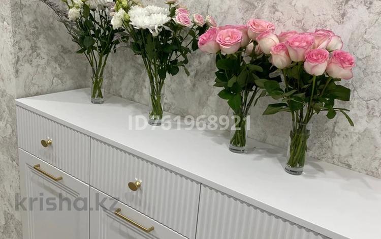 2-комнатная квартира · 75 м² · 3/5 этаж, 10 микрорайон 28 за 29.5 млн ₸ в Аксае — фото 2