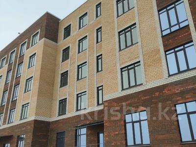 5-комнатная квартира · 180 м² · 3/5 этаж, мкр. Алтын орда за ~ 67.5 млн 〒 в Актобе