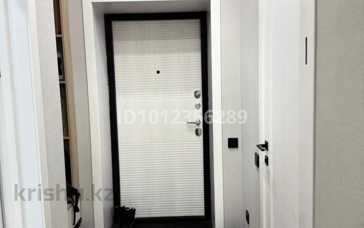1-бөлмелі пәтер · 37 м² · 11/12 қабат, Айтматова 62, бағасы: 25 млн ₸ в Астане, Нура р-н — фото 2