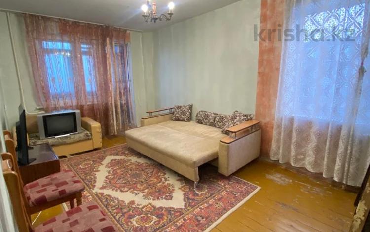 3-бөлмелі пәтер · 62.4 м² · 4/5 қабат, Абая 33, бағасы: 11 млн ₸ в Экибастузе — фото 2