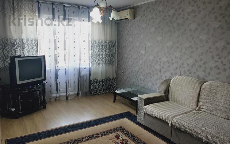 2-комнатная квартира, 50 м², 4/4 этаж помесячно, Жетису 2 за 140 000 〒 в Талдыкоргане — фото 11