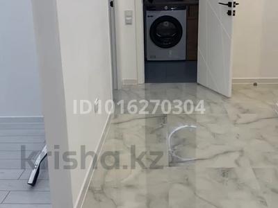 2-бөлмелі пәтер · 68 м² · 8/9 қабат, Нұрсая ш/а., Елорда 6 7/8, бағасы: 35 млн ₸ в Атырау, мкр Нурсая