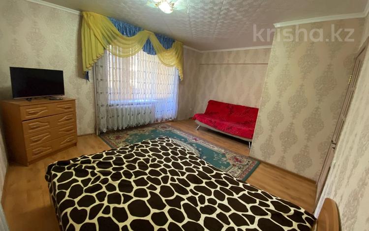 1-комнатная квартира, 33 м², 4/5 этаж, Биржан Сала за 11 млн 〒 в Талдыкоргане — фото 3