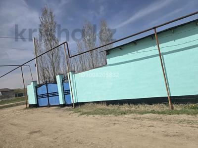 Жеке үй · 3 бөлме · 100 м² · 10 сот., 8 квартал 250, бағасы: 45 млн ₸ в Кемертогане