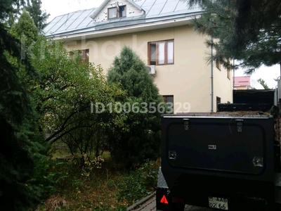Отдельный дом · 10 комнат · 430 м², мкр Хан Тенгри — Резиденции Президента за 2 млн 〒 в Алматы, Бостандыкский р-н