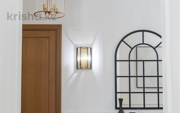4-бөлмелі пәтер · 145.5 м² · 6/6 қабат, Акмешит 19, бағасы: 150 млн ₸ в Астане, Есильский р-н — фото 2