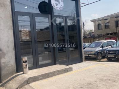 Свободное назначение, офисы, магазины и бутики, общепит, салоны красоты, медцентры и аптеки, образование, развлечения · 90 м² за 62 млн 〒 в Шымкенте, Туран р-н