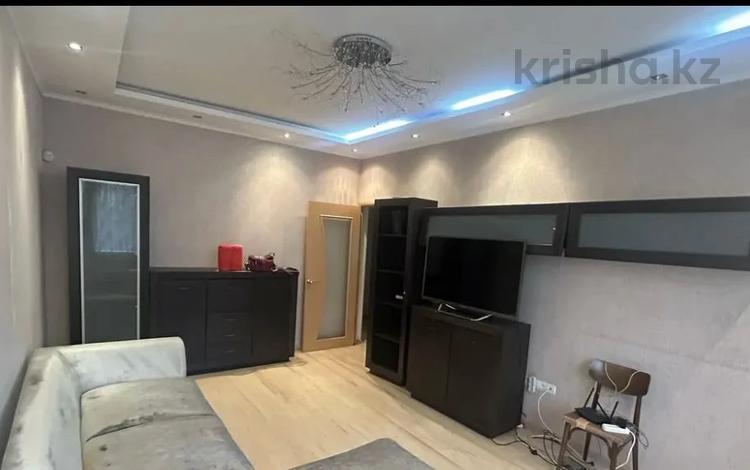 2-бөлмелі пәтер · 53 м² · 2/5 қабат, Ақсай-4 ш/а. 29, бағасы: 36 млн ₸ в Алматы, Ауэзовский р-н — фото 2