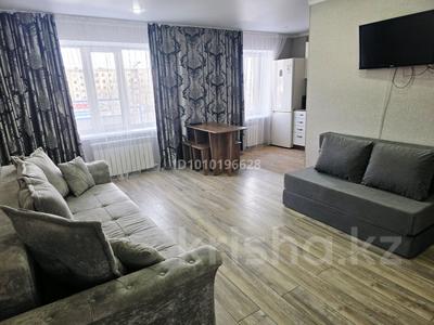 2-комнатная квартира · 45 м² · 3/5 этаж, Ауэзова 102 за 20 000 ₸ в Щучинске