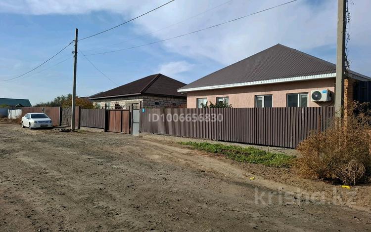 Дача · 4 комнаты · 140 м² · 6 сот., мкр Зарослый, Судоремонтный 6 — Жаниуя супермаркет за 23 млн ₸ в Атырау — фото 2