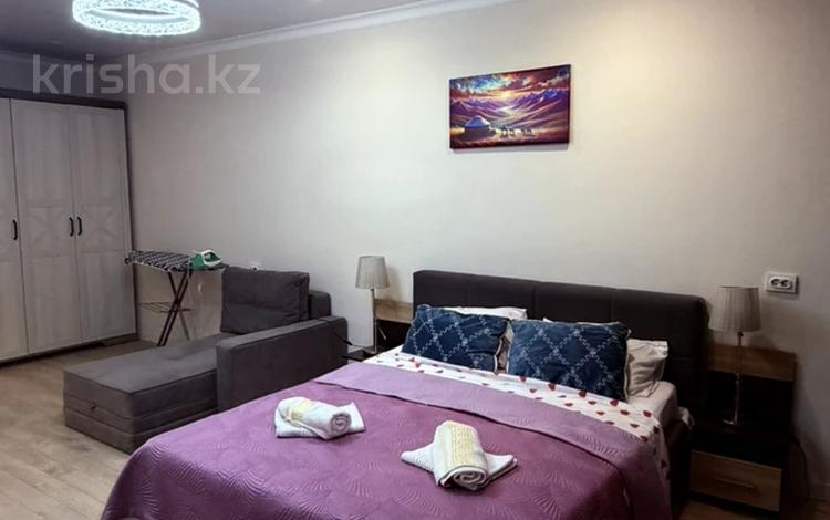 2-комнатная квартира · 48 м² · 13/13 этаж, Просп. Назарбаева 28 А, к15 — Райымбека за 21 000 ₸ в Алматы, Жетысуский р-н — фото 76