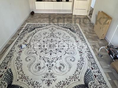 2-комнатная квартира · 55 м² · 4/5 этаж, мкр Шанхай за 10.7 млн ₸ в Актобе
