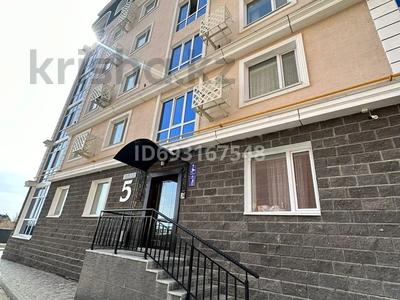 1-комнатная квартира, 37 м², 5/6 этаж помесячно, Каирбекова 358а за 140 000 〒 в Костанае