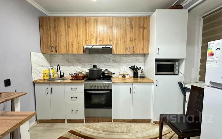 4-бөлмелі пәтер · 70 м² · 1/5 қабат, В районе Центр 73/85 — ул. Жансугурова, бағасы: 27 млн ₸ в Талдыкоргане, село Ынтымак — фото 7