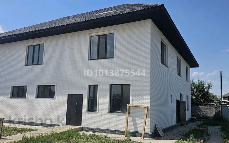 Отдельный дом · 8 комнат · 600 м² · 8 сот., Произ. кооп 3426 — Возле сада BASTAU за 95 млн ₸ в Коктагане (Чапаеве) — фото 2