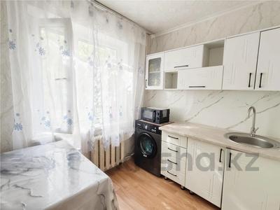 2-бөлмелі пәтер · 44.8 м² · 1/5 қабат, 12-шағынаудан, бағасы: 9.3 млн ₸ в Караганде, Алихана Бокейханова р-н