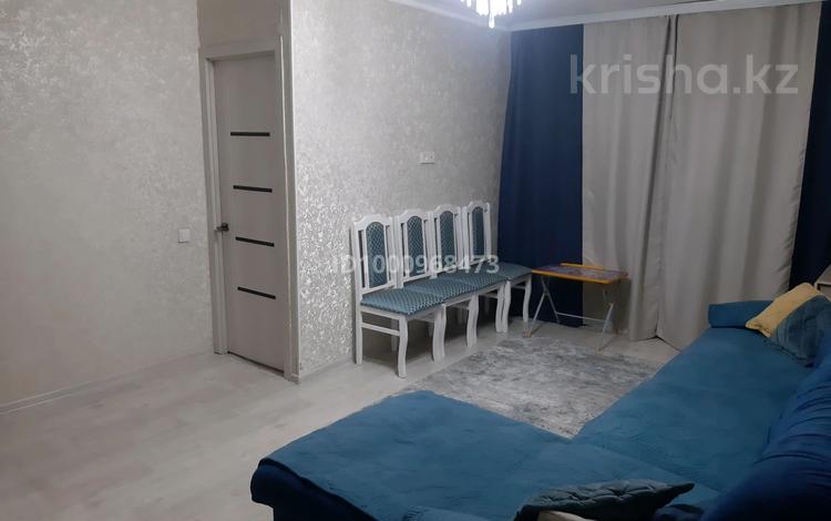 3-комнатная квартира · 57 м² · 4/5 этаж, Шакарима — Центр города за 30 млн ₸ в Семее — фото 2