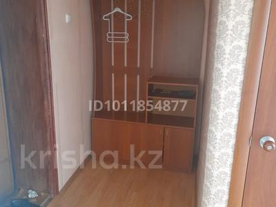 1-комнатная квартира · 45 м² · 5/5 этаж, Толстого 72 — Мухита за 11.5 млн ₸ в Уральске, мкр Школьник