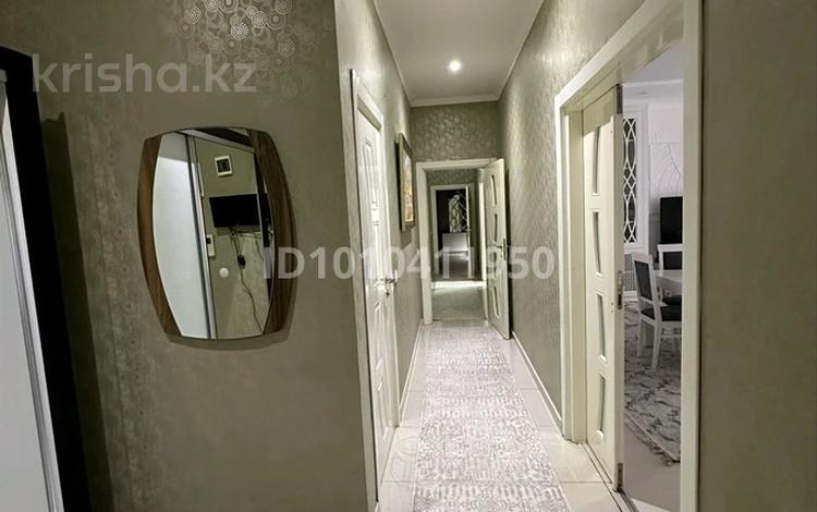3-бөлмелі пәтер · 116.7 м² · 7/10 қабат, мкрн 17 1А, бағасы: 62 млн ₸ в Шымкенте — фото 2