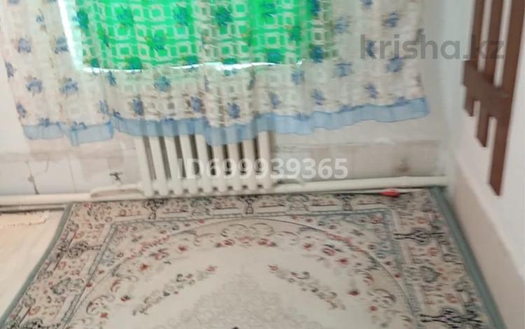 Отдельный дом · 1 комната · 20 м² · 30 сот., Мясоедова за 45 000 ₸ в Актобе, мкр Москва — фото 6