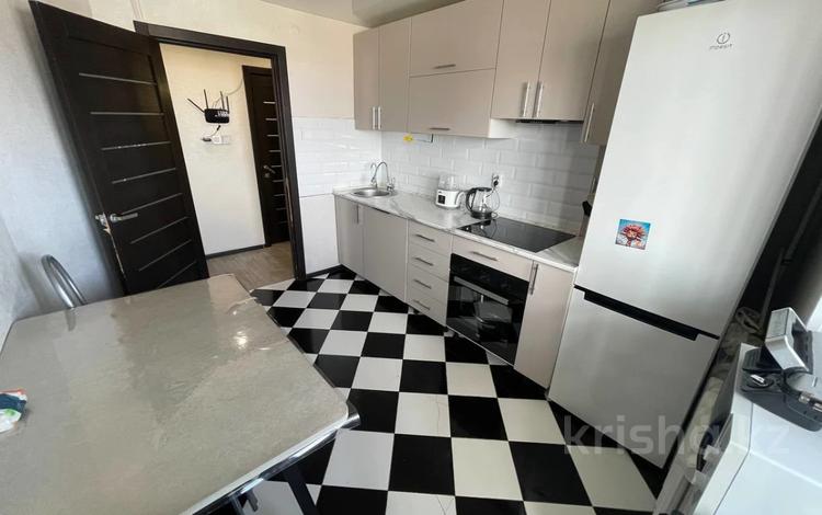 3-комнатная квартира · 76.2 м² · 7/13 этаж, 7-й Микрорайон 13 за 31.9 млн ₸ в Костанае — фото 2