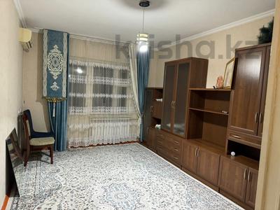 2-комнатная квартира, 56 м², 5/5 этаж помесячно, Жандосова за 130 000 〒 в Шымкенте, Аль-Фарабийский р-н