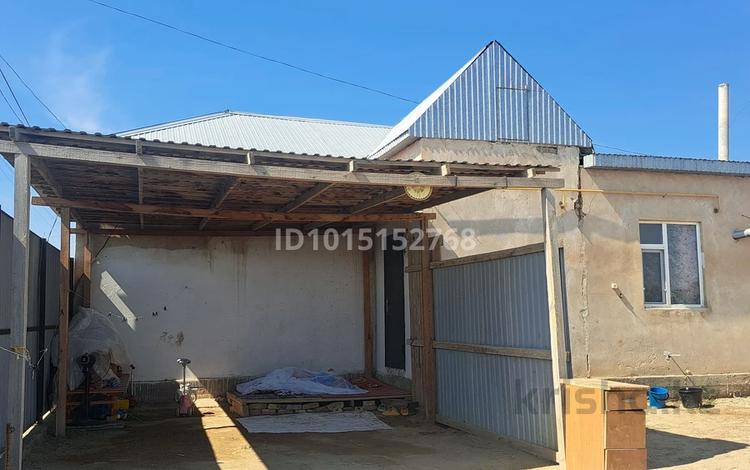 Отдельный дом · 4 комнаты · 60 м² · 12 сот., Әль фараби Қазанат 80а — Төбе магазин за 9 млн ₸ в  — фото 2