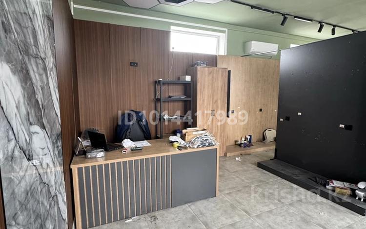 Дүкендер мен бутиктер · 120 м², бағасы: 500 000 ₸ в Актау, 31-й мкр — фото 2