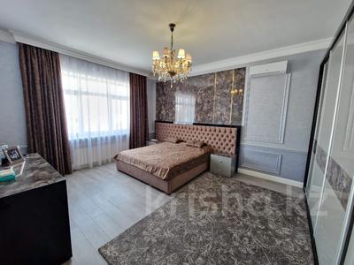 Отдельный дом · 7 комнат · 450 м², Тау Самалы за 5.2 млн 〒 в Алматы