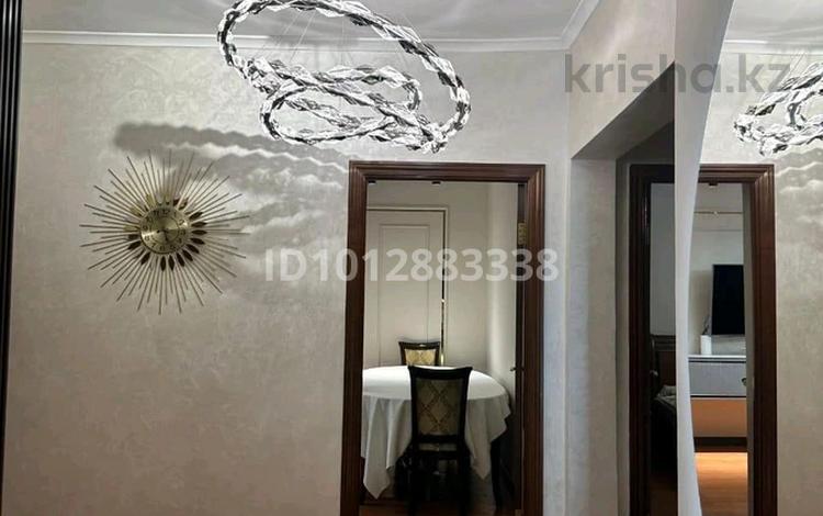 3-бөлмелі пәтер · 90 м², мкр Мамыр-4 308 — Шаляпина момышулы, бағасы: ~ 66.8 млн ₸ в Алматы, Ауэзовский р-н — фото 2