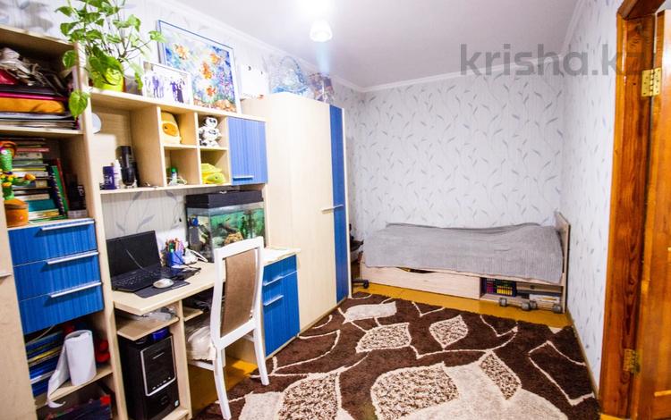 3-комнатная квартира, 66 м², 2/4 этаж, Назарбаева 119