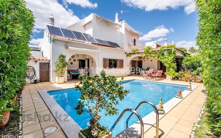 Отдельный дом · 4 комнаты · 277 м² · 6 сот., Albufeira 13 — Roja Pe за 600 млн 〒 в Алгарве — фото 2